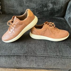 Men’s Casual Dress Sneaker